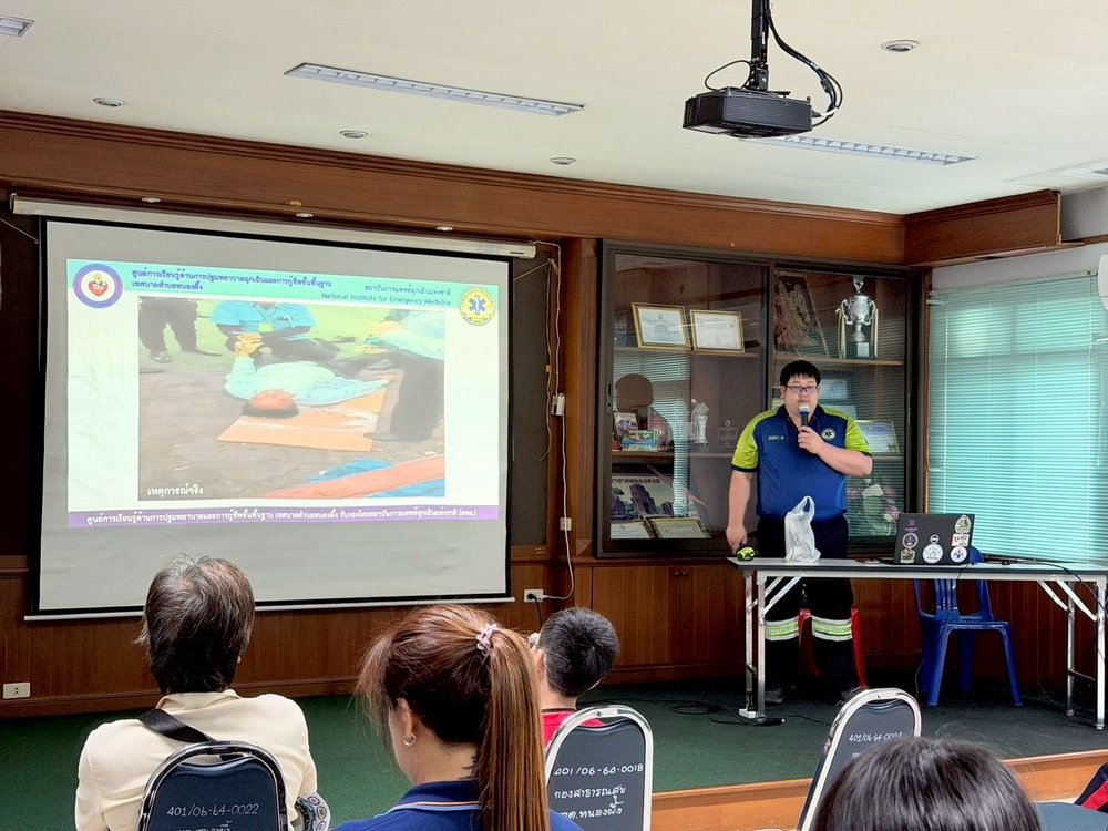 โครงการเสริมศักยภาพหน่วยฝึกอบรมAED เทศบาลตำบลหนองผึ้ง ประจำปี 2569
