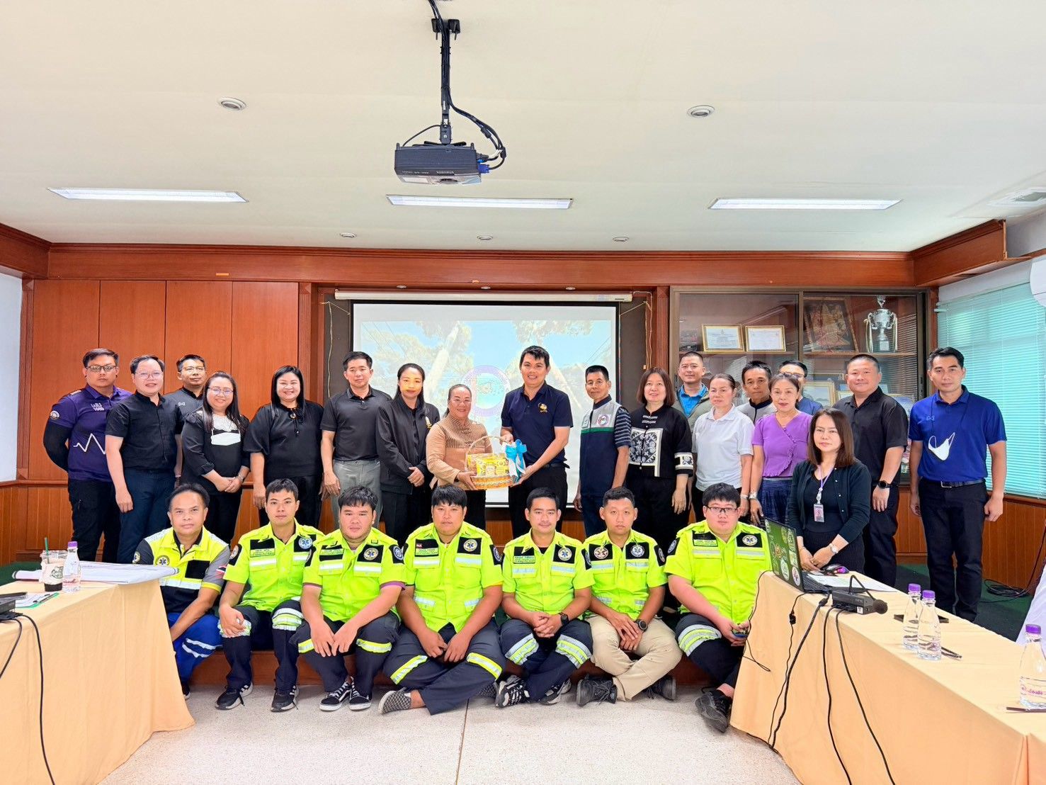 ต้อนรับคณะศึกษาดูงานจากเทศบาลตำบลมะเขือแจ้ อำเภอเมืองลำพูน  จังหวัดลำพูน