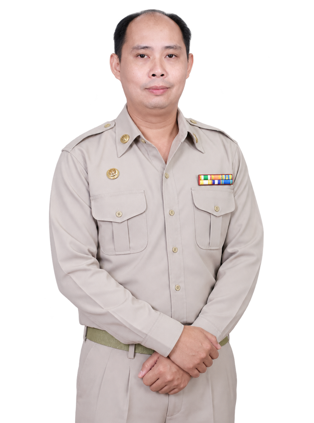 นายพนมพร ใจสัตย์